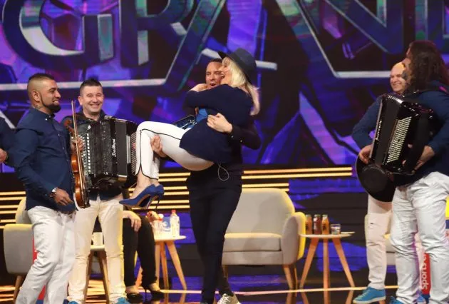 Pop se naljutio na pevačicu zbog stihova njene pesme: "Nisu shvatili šta sam htela da kažem" 1 6019907c6f41b19b76e4233884ddd27dabf1f8ff