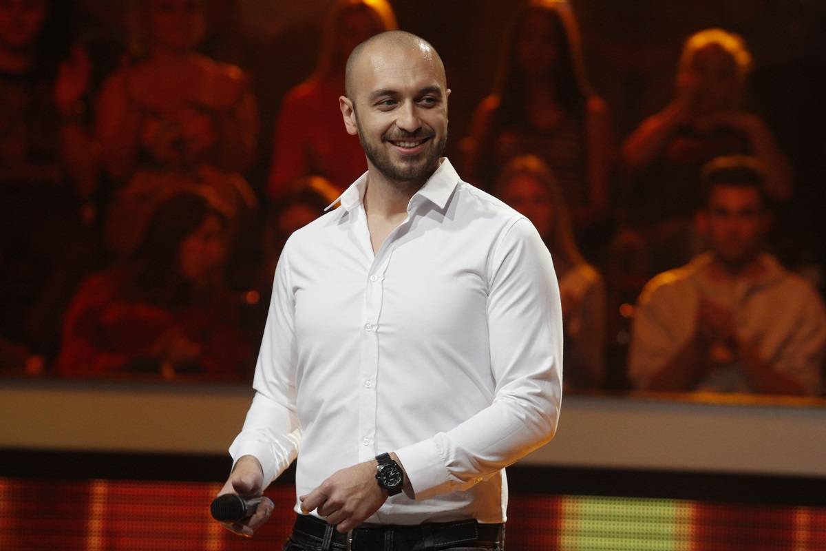 73f6ea75511b2c763bd450eca0b3de29fbf11d72