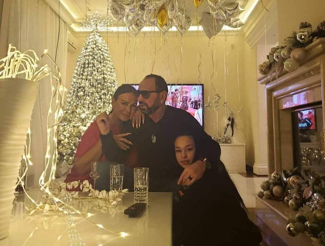 7fc3120bff9cc18a5a427eb1a599d7da6a7f2564