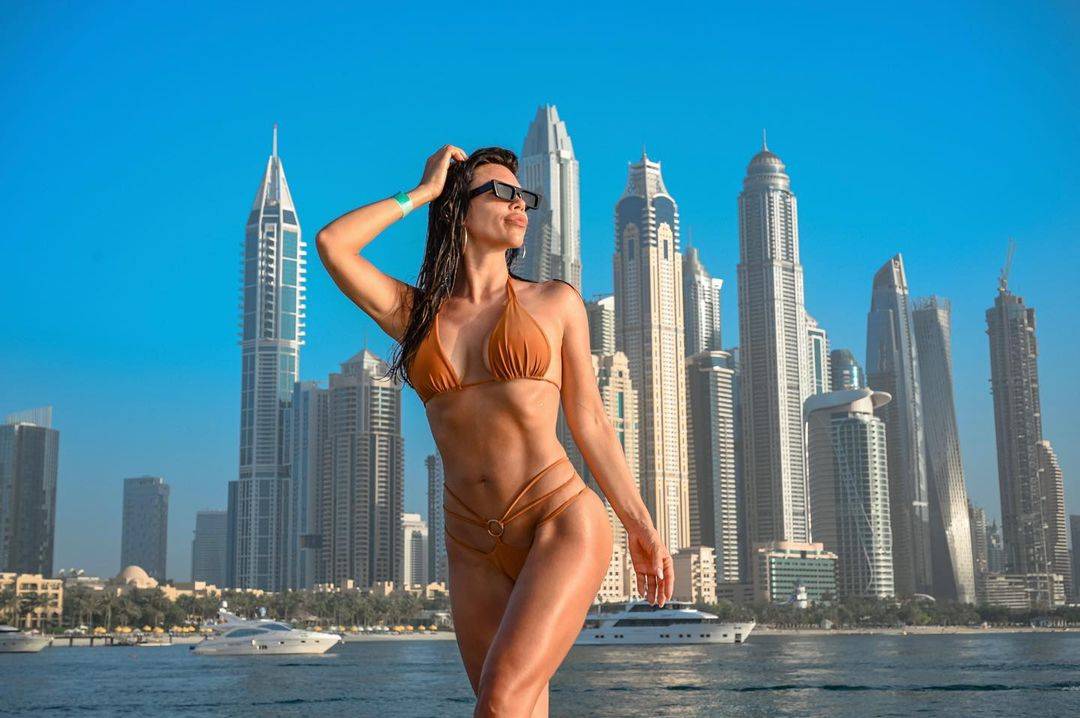 c718c33adf67e3003ef9fdcad2b49ce6101cc180