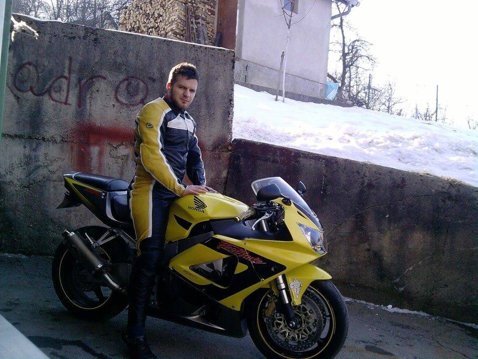 fcb5c680db261a43f08fc43fc898afa38ff729dd