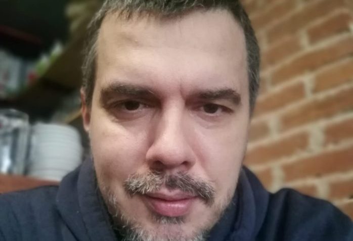 Pevač (42) kupio grobno mesto: "Mislio sam na vreme" 6 Bojan Tomovic e1695403579612