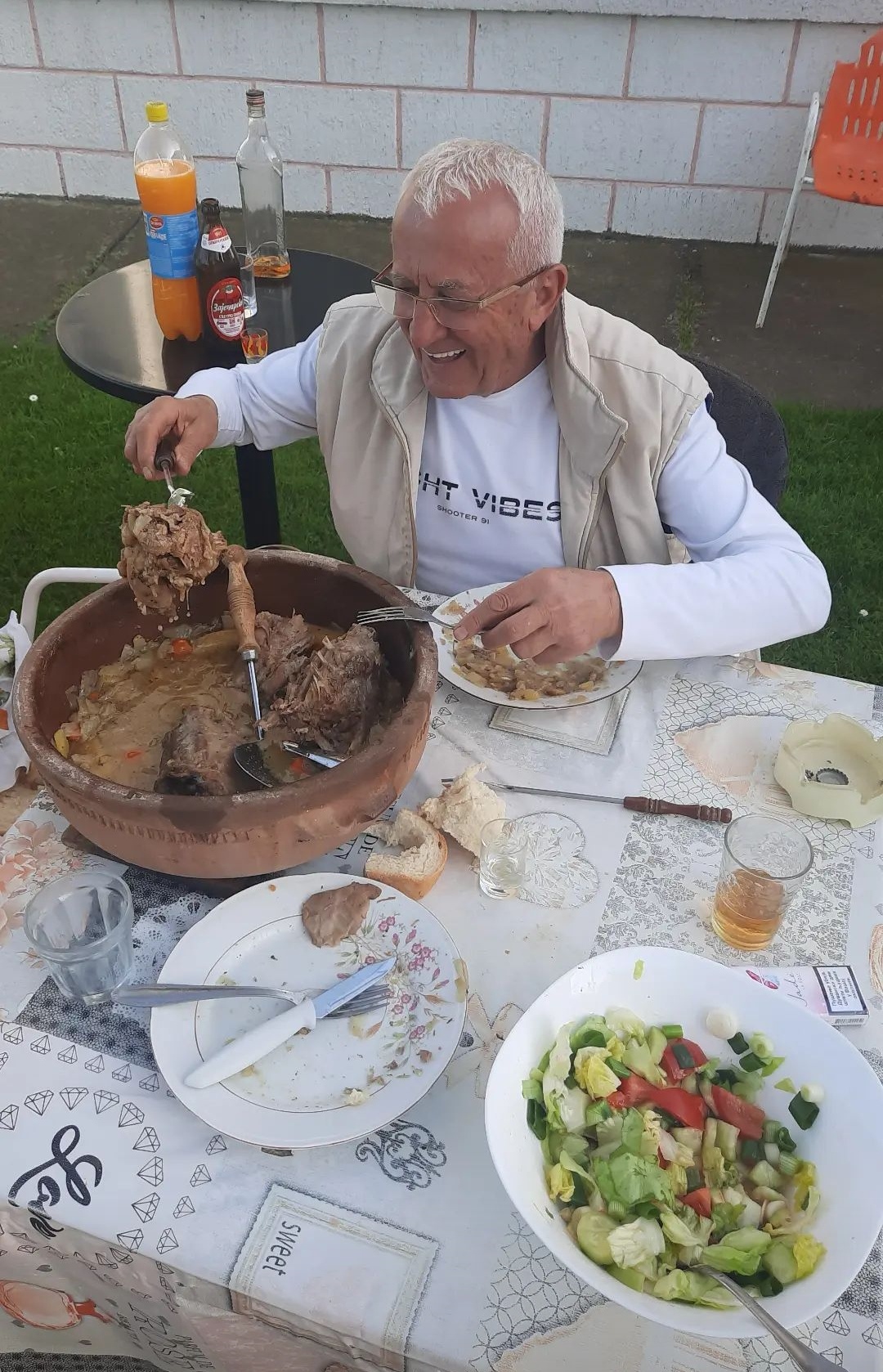 Era Ojdanić postavio pravo pitanje, traži odgovor od pratilaca na mrežama: "Pojma nemam" (FOTO) 7 Screenshot 20230501 175705 com.instagram.android edit 131815717411136
