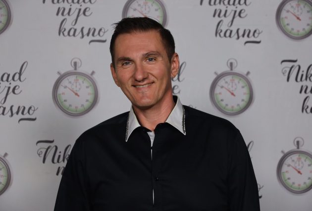 SASA KOVAC 45 GOD. ZAGREB HR 17