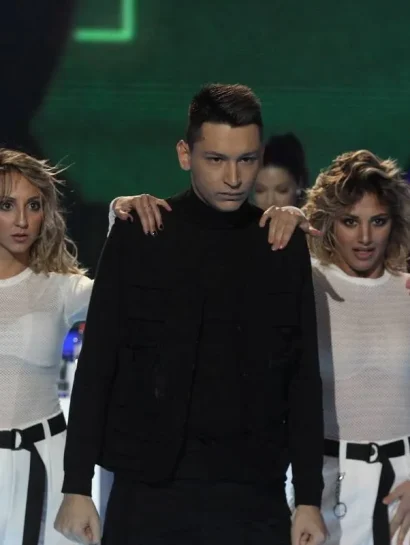 aleksandar radojevic nikada u zvezde granda 1