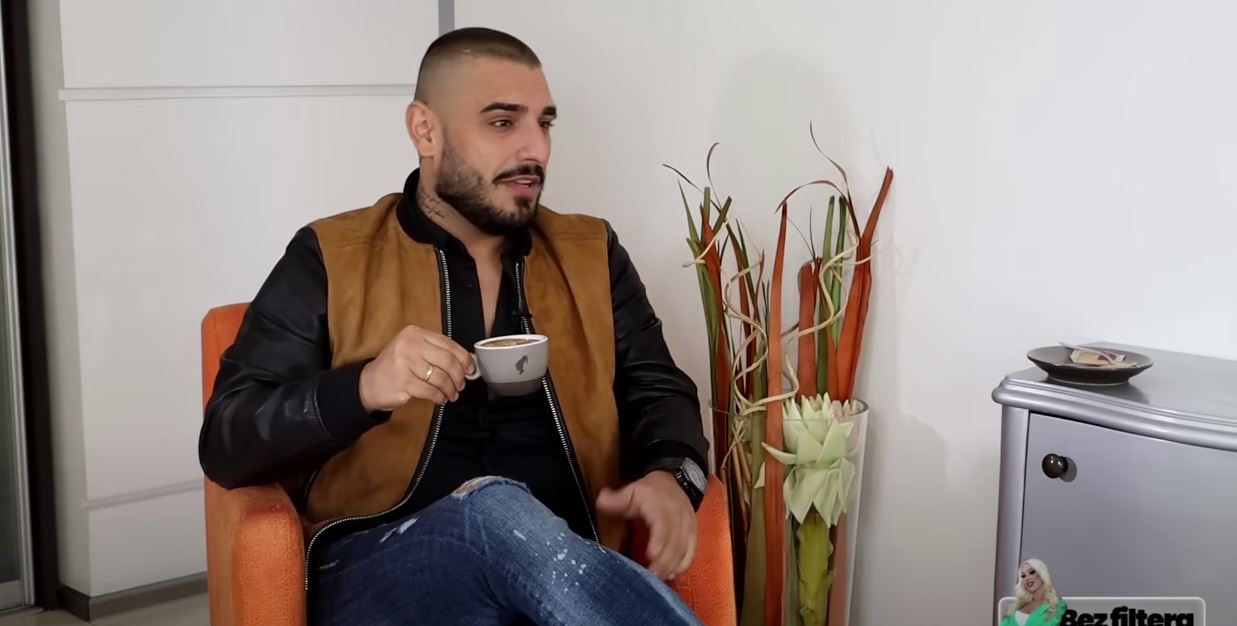 Bivša verenica Darka Lazića pokazala atribute u miniću: Slike iz kluba napravile haos na mrežama FOTO 10 emotivna ispovest darka lazica
