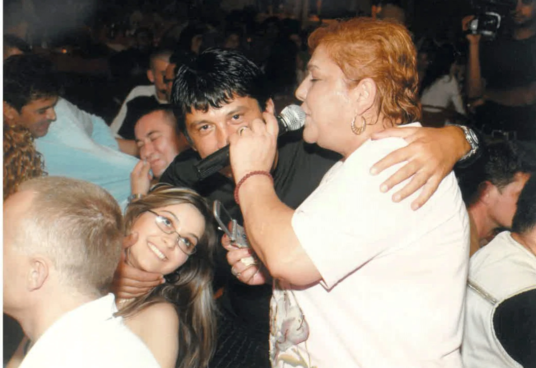 INTERVJU ZORANA PEJIĆA PEJE: Zna sve estradne tajne, mnoge noći proveo sa Vidom Pavlović i Šabanom Šaulićem: "Te večeri je mnogo suza palo" 6 vida pavlovic foto munja 5
