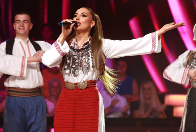 Porodila se pre nepunih mesec dana, a već se vraća na scenu: Antonija Čerkez otkrila kad je zakazala prvu svirku 8 ANTONIJA CERKEZ ZG FOTO FILIP 3 ok