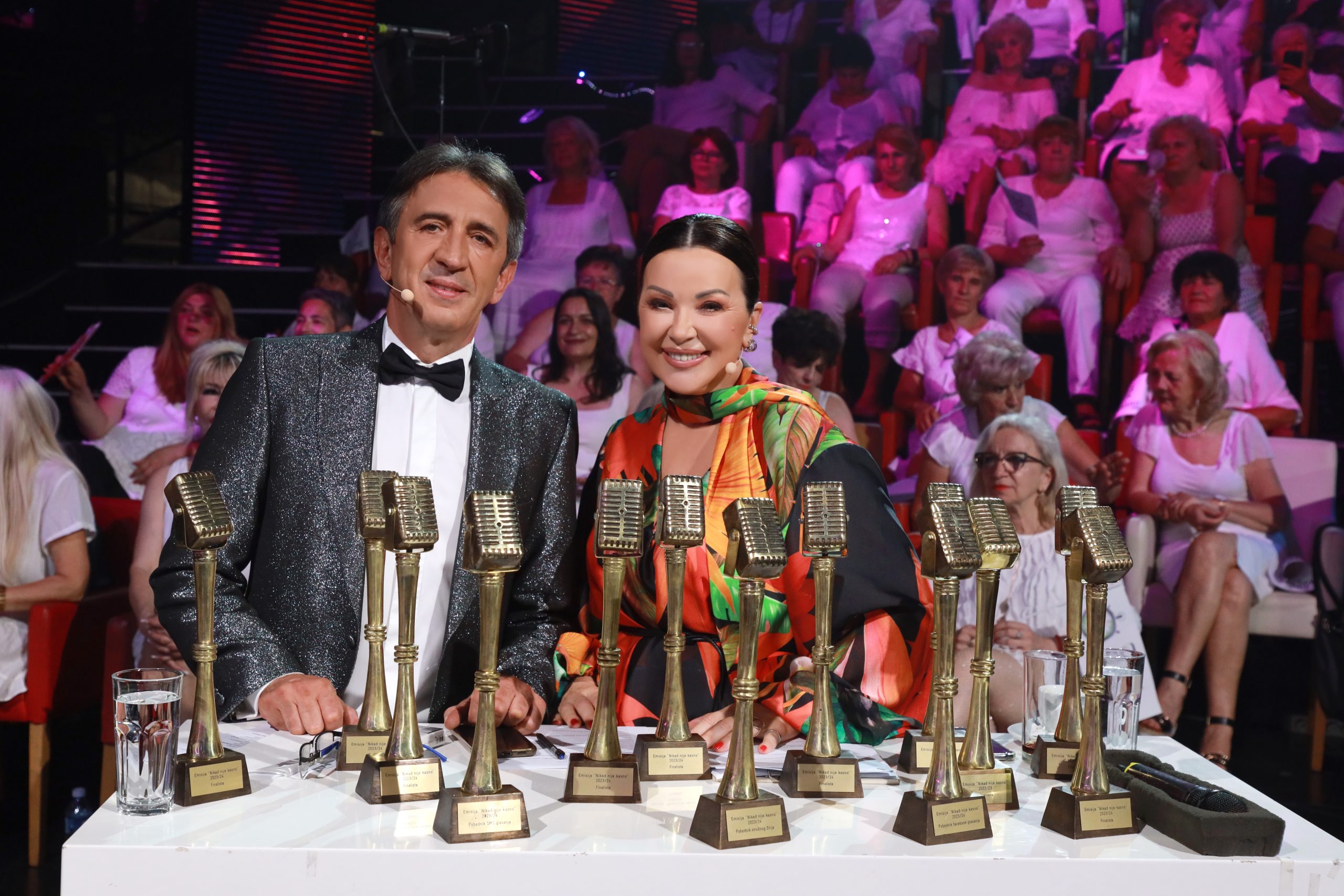 DRAGANA KATIC I ZIKA JAKSIC NNK FINALE FOTO MUNJA 12 ok