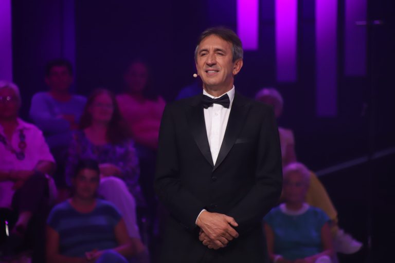 Žika Jakšić bio zaljubljen u pevačevu sestru