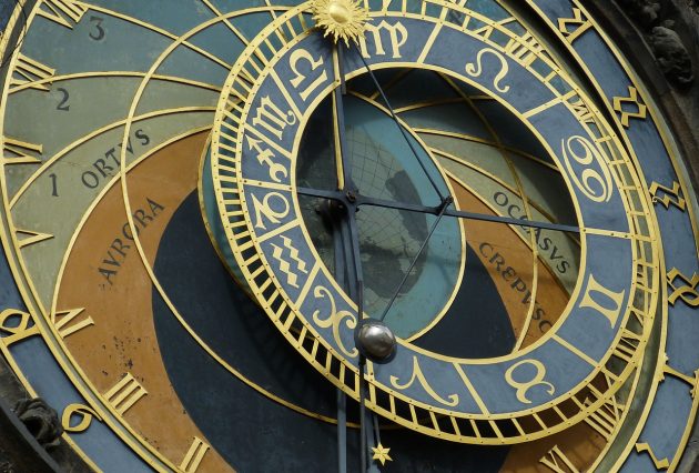 astronomical clock 226897 1280