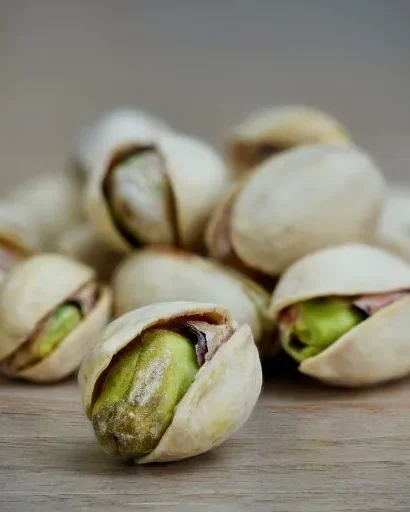 pistachio 5167236 1280 768x512 1