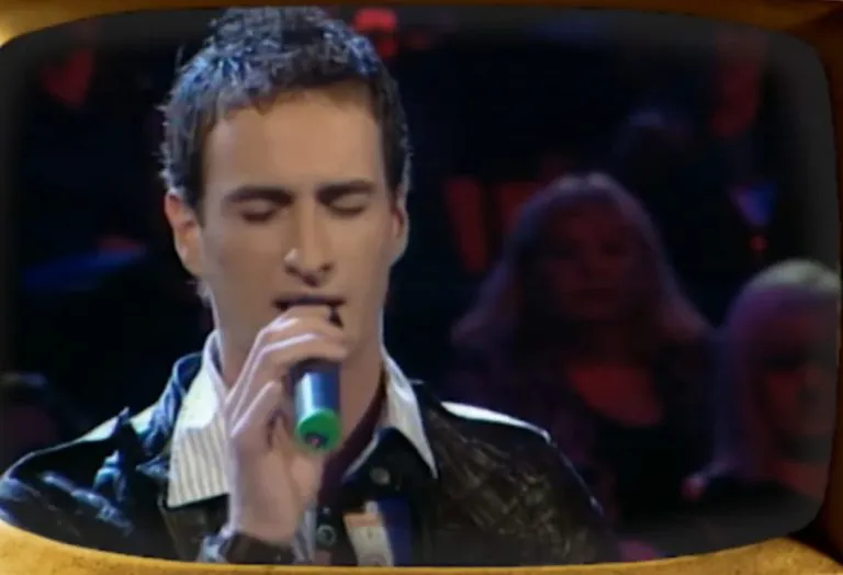 Danas je najzgodniji pevač na estradi, a na audiciji za "Zvezde Granda" bio kost i koža (VIDEO) 11 bg 768x524 1