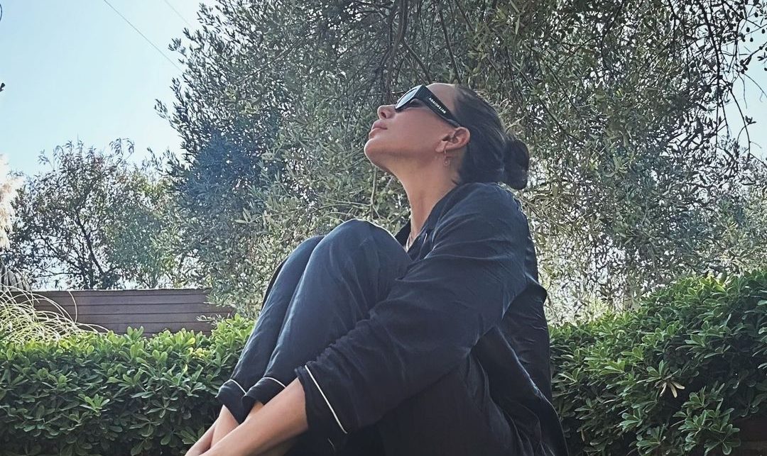 "Presrećna sam i prezadovoljna" Emina iskreno o partneru, a ovako vaspitava sinove: "Pogled je gori od šamara" 5 emina jahovic e1749291136857