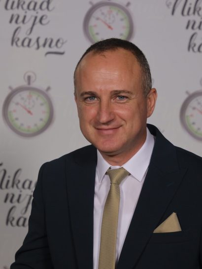 KIRE NAUNOVSKI 45 GOD. SVETI NIKOLAMKD 26