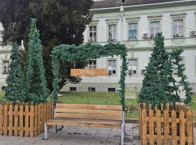 nova godina zrenjanin 768x711 1 e1735307264422