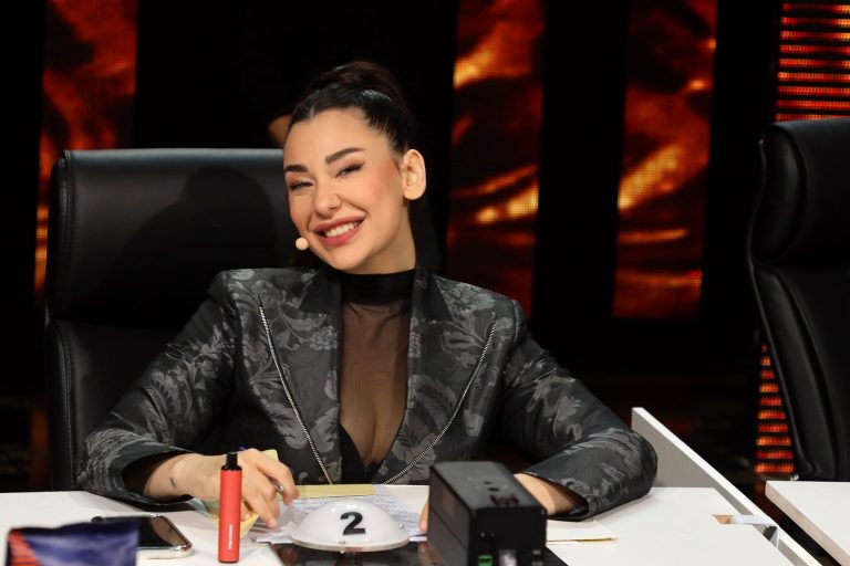 Cover image for Sanja Vučić wants a contestant (19) from Keba's team to sing at her wedding: 'We will shower you with money'