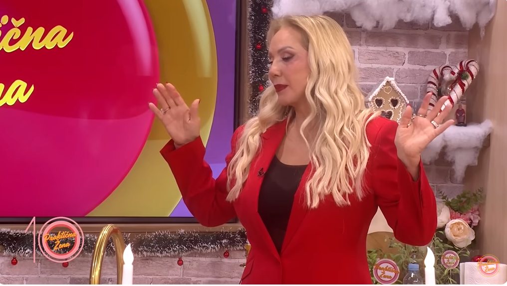 Lepa Brena otkrila kako se nosila sa "ludim godinama" svojih sinova: "Sreća da postoji Boba..." VIDEO 5 Screenshot 2025 01 10 115708