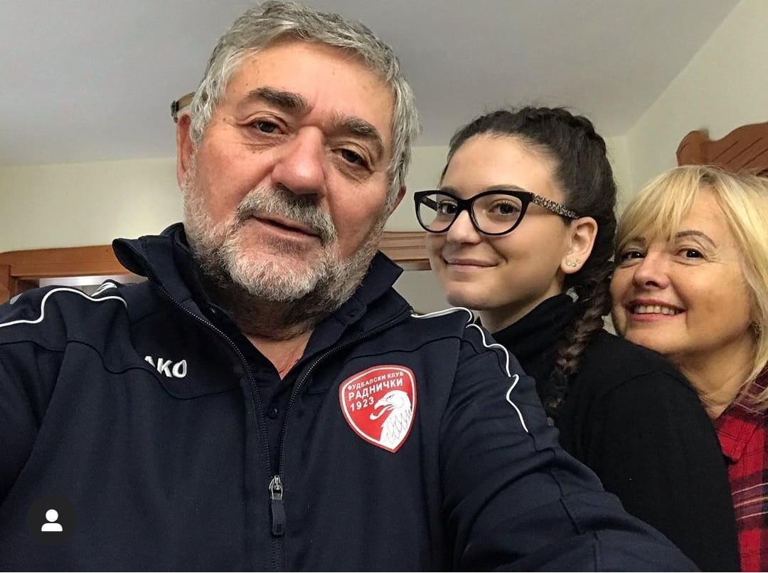 Radiša Urošević o ženi i sinovima: "Lepo je što svi živimo u jednom dvorištu, ali..." VIDEO 6 radisa urosevic zena