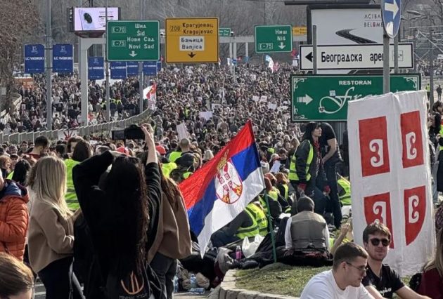 protesti naslovna