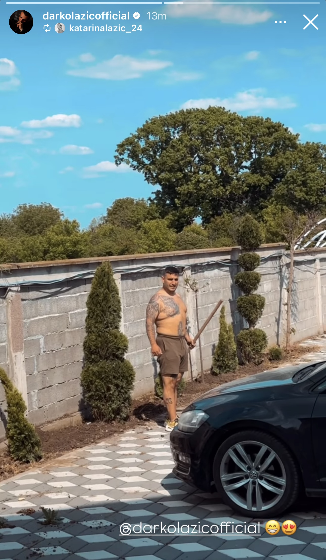 Supruga Darka Lazića pokazala kako pevač sređuje dvorište i uživa u porodičnom životu: "Moj izabrani baštovan" VIDEO 6 IMG 2695