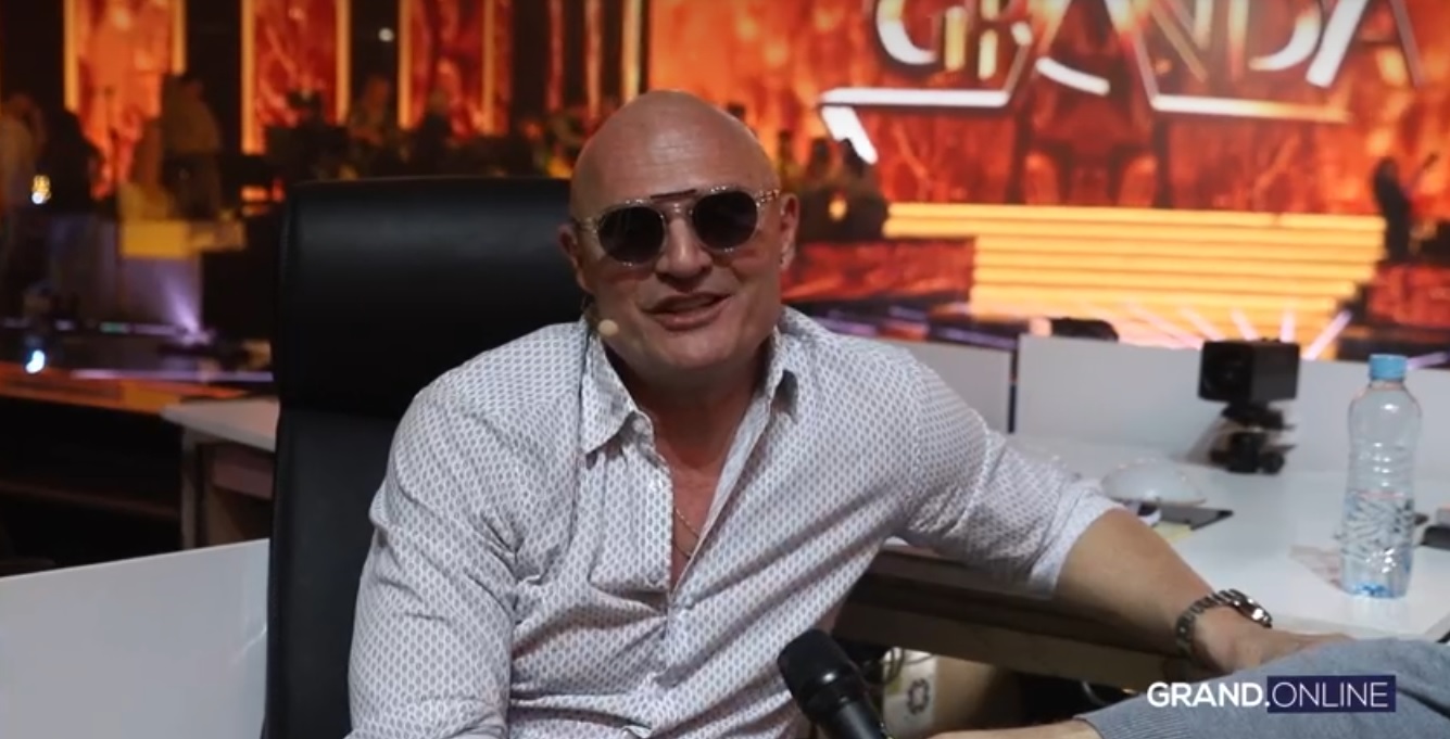 "I onima koji slave, ali i onima koji ne" Uskršnje čestitke žirija "Zvezda Granda" upućene doslovno svima: "Slučajnosti čine život" VIDEO 8 mili 1