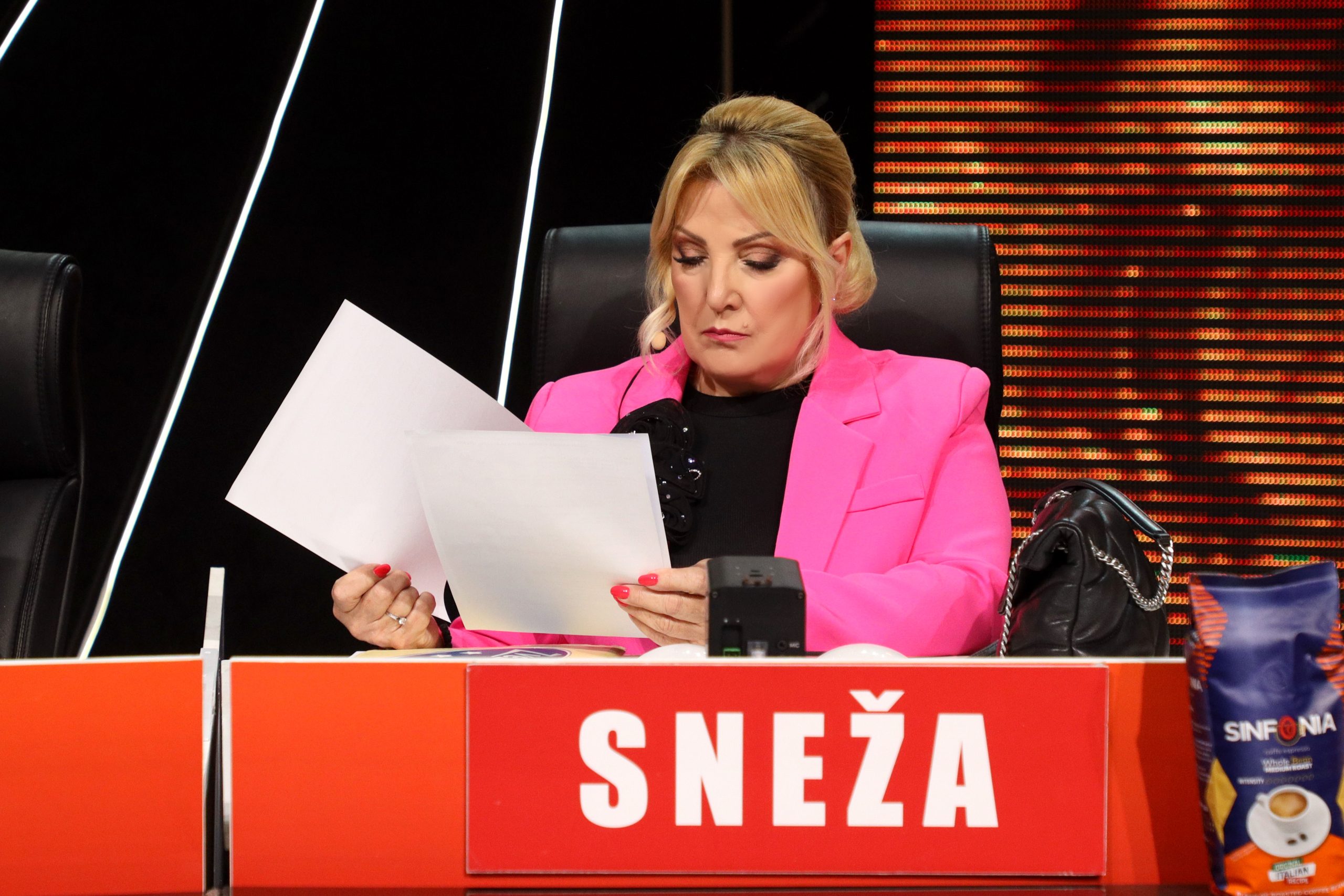 Komšinica Snežane Đurišić izdominirala u Zvezdama Granda: "Prošli put sam ti dala glas na veresiju" 7 0A0A0375 ok