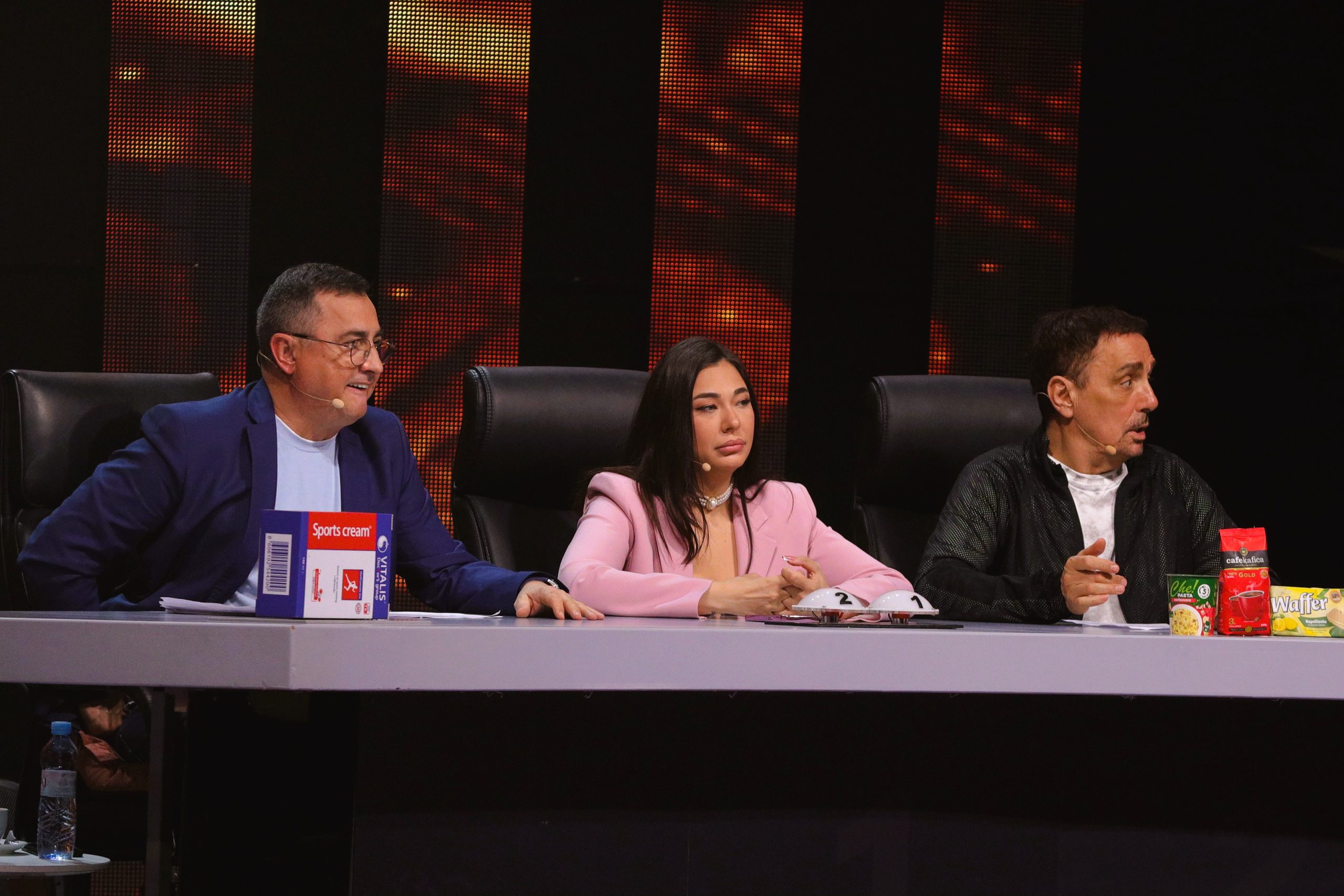 Šokantan rezultat u ''Zvezdama Granda'', takmičari u čudu: ''Bio sam za 17 glasova, a ne za ispadanje'' 12 0A0A0814