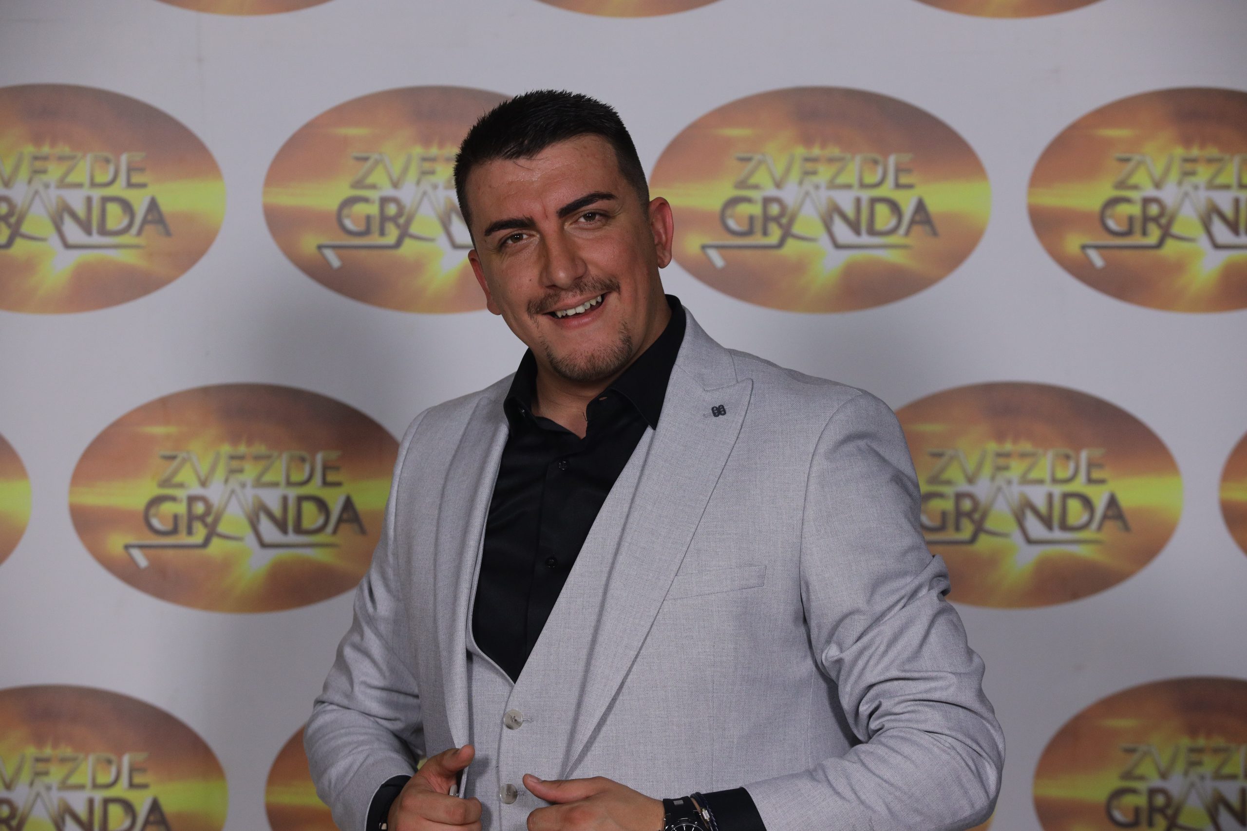 Pokušaj imitacije ili dobar marketinški potez: Da li je Danijel Savić zaista Kebin naslednik? 5 DANIJEL SAVIC 29 GOD. STARCEVO 13