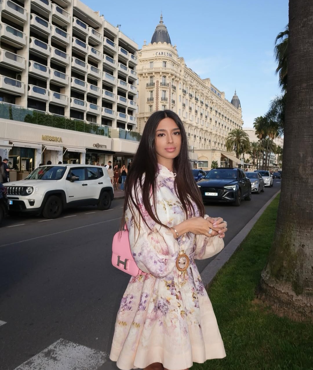 Harisova ćerka na Azurnoj obali u modnoj kombinaciji vrednoj više od 10.000 evra (FOTO) 6 DJina Dzinovic 2