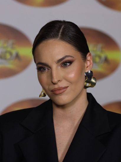 Džejla Ramović otkrila šta su joj roditelji zamerili dok se takmičila u Zvezdama Granda: "Bili su protiv te pesme" 24 DZEJLA RAMOVIC ZG SNIMANJE 13052025 FOTO MUNJA 59