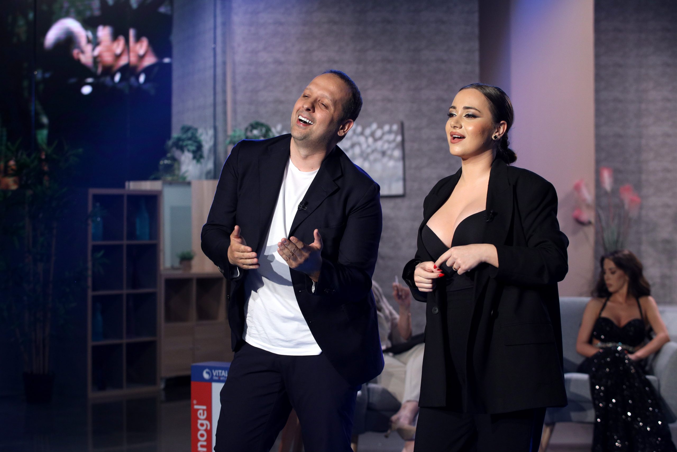 EKSKLUZIVNO Tamara Selimović se oglasila za Grand i otkrila da li se razvodi od Emira Habibovića 5 EMIR HABIBOVIC I TAMARA SELIMOVIC ZGS SNIMANJE 07052025 FOTO MUNJA 25 ok