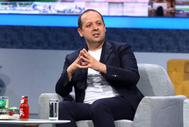 Emir Habibović napušta estradu? Progovorio o najvećoj odluci u životu: "Kockao sam, porodica je ispaštala" 15 EMIR HABIBOVIC ZGS SNIMANJE 07052025 FOTO MUNJA 4 ok