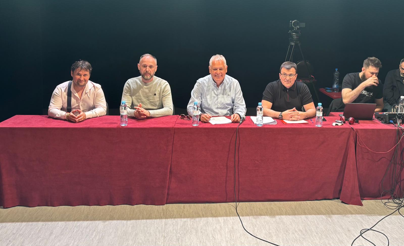 Šumadija peva, Čačak gori: Audicija "Zvezda Granda" u punom jeku 8 audicije zvezde granda