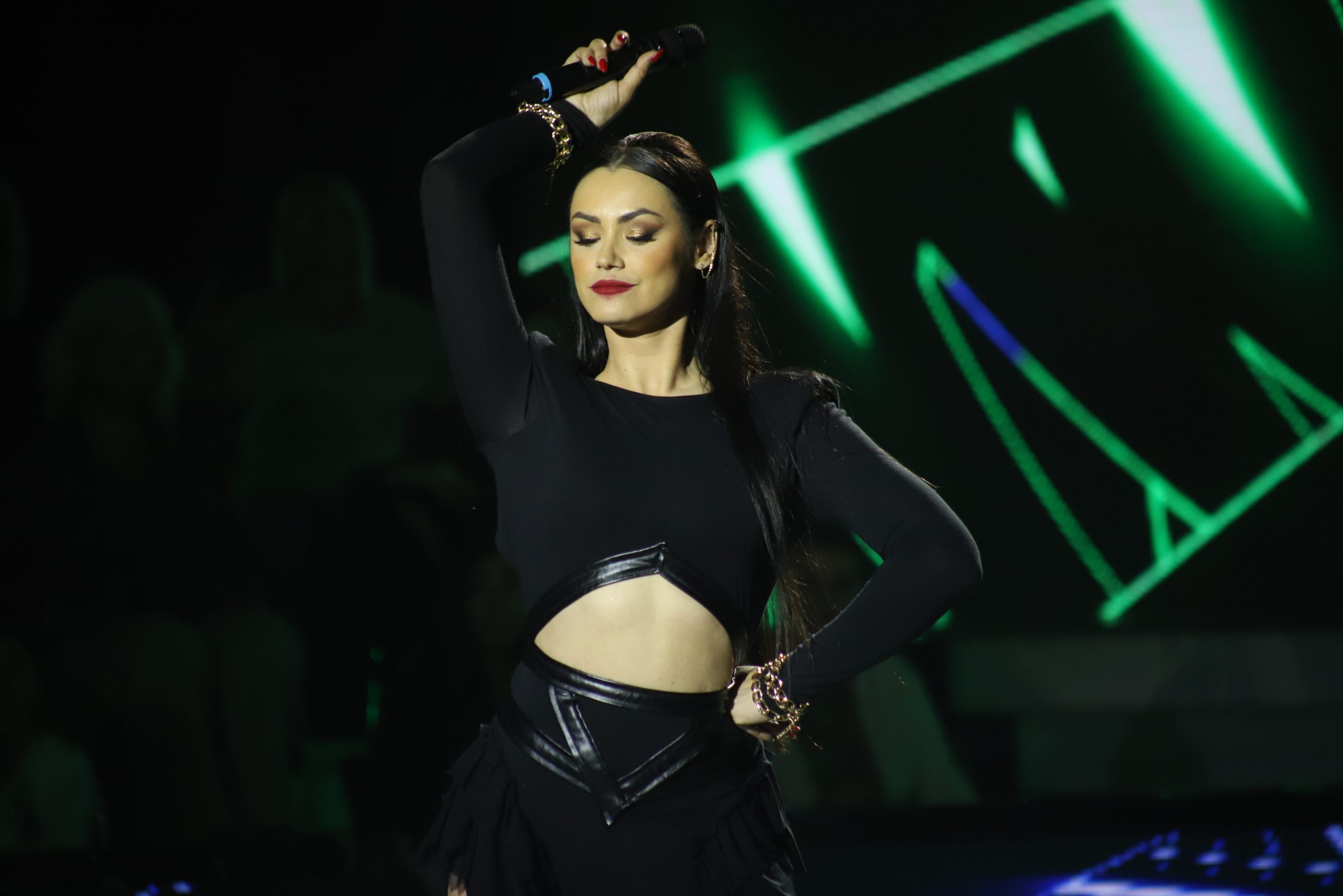 Važila je za favorita, a sada 'ukopala' sebe Karleušinom pesmom i razočarala žiri: "Ovo je bilo strašno" (VIDEO) 9 IMG 9557