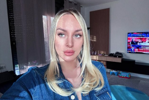 Koliko sada volim svoju kosu Upornost se uvek isplati a nega je uvek na prvom mestu hairrecovery