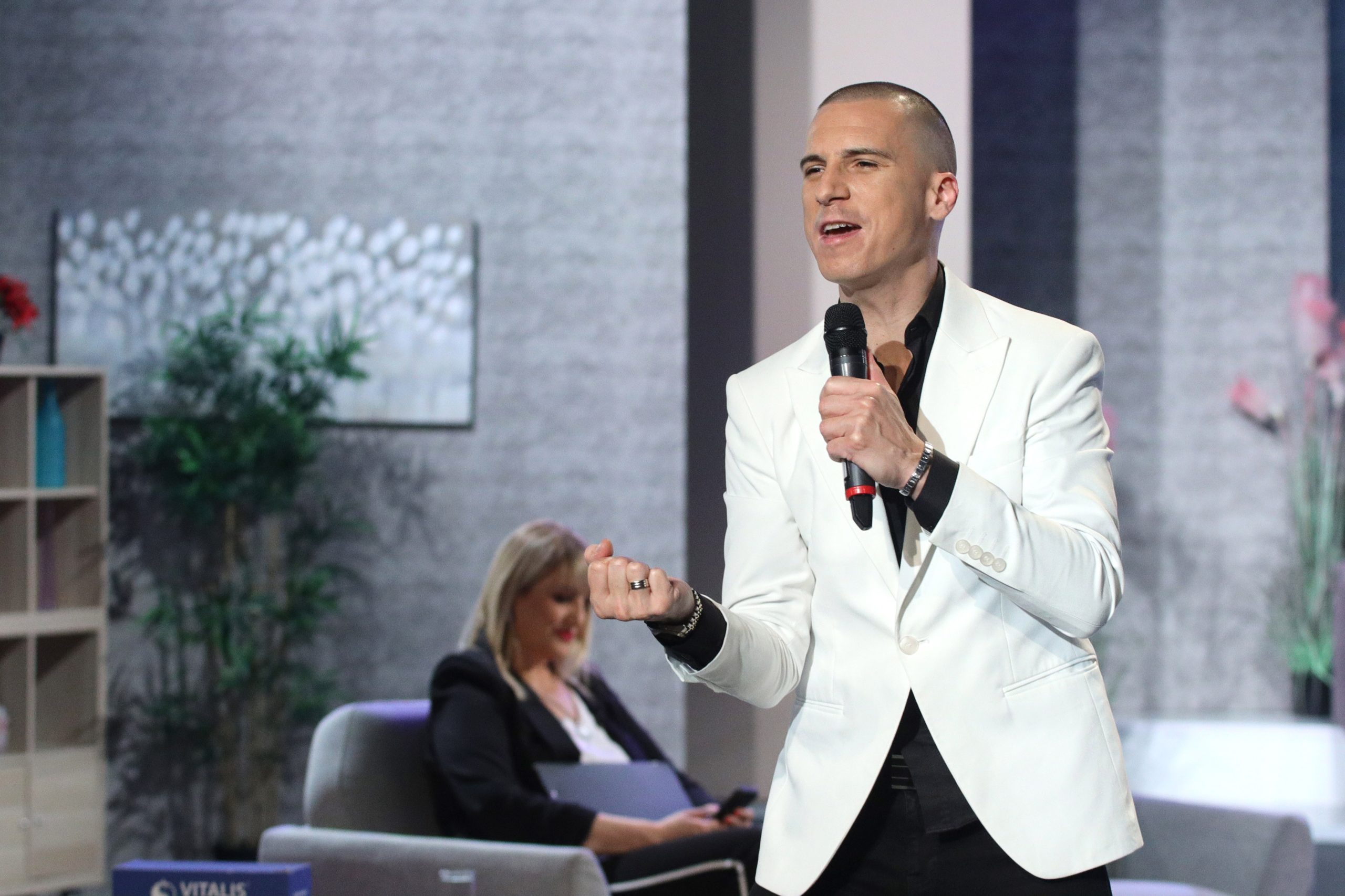 Milan Mitrović imitirao ćerkicu, plakanje od smeha: "Onda džaba i pare" VIDEO 7 MILAN MITROVIC ZGS SNIMANJE 215052025 FOTO MUNJAok 5