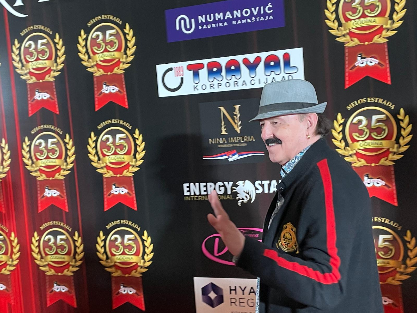Haris Džinović progovorio o novoj devojci, pevač blista od sreće VIDEO 5 PHOTO 2025 05 05 20 35 06 1