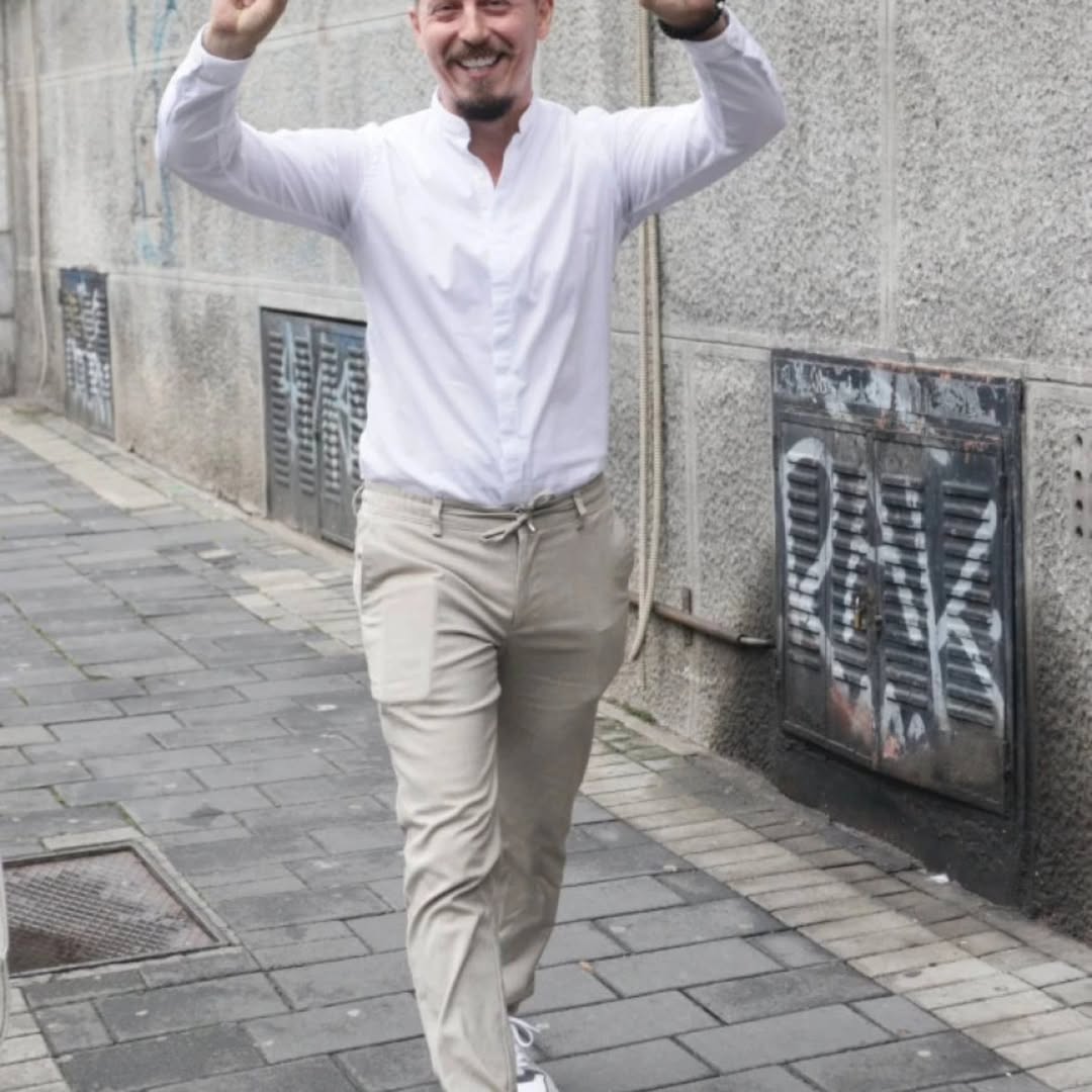 Pevač iz Zvezda Granda za dlaku izbegao smrt u stravičnoj saobraćajci: "Bog je imao drugi plan za mene" 6 Srecan praznik SPASOVDAN 29.05.2013. 12 godina. Slava Bogu na svemu.Zamalo ali Bog je imao drugi plan za mene i moje drugare.Kako da ne vidim Gracanicu Decane Ljevisku. PECKU PTRIJARSIJU Kako da 1
