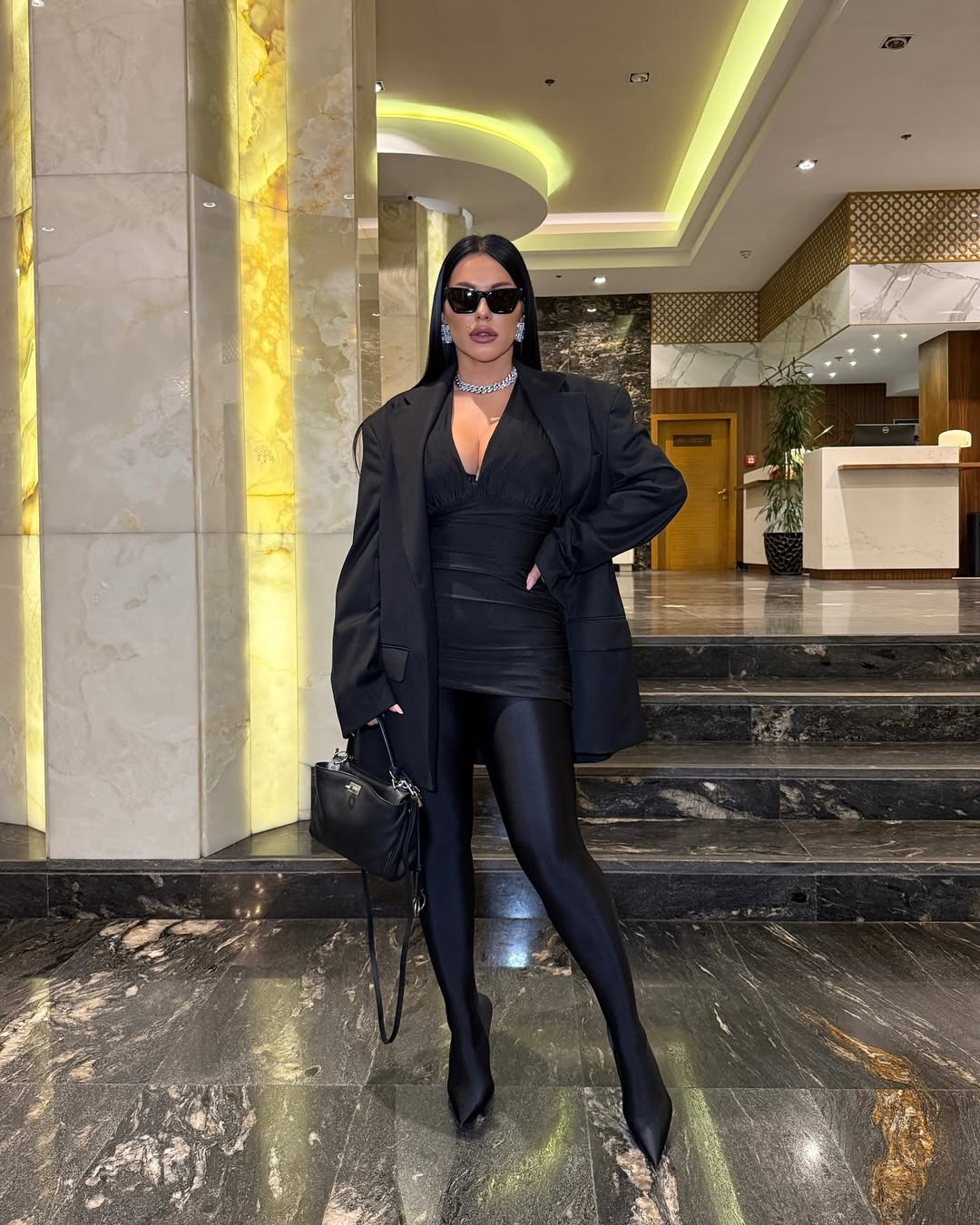 Seka Aleksić otkrila istinu o razvodu Dragane Mirković: "Ona je najmanje kriva" 4 Veceras Sarajevo Sako @secondskin555 Dress @marijamarkovicofficial
