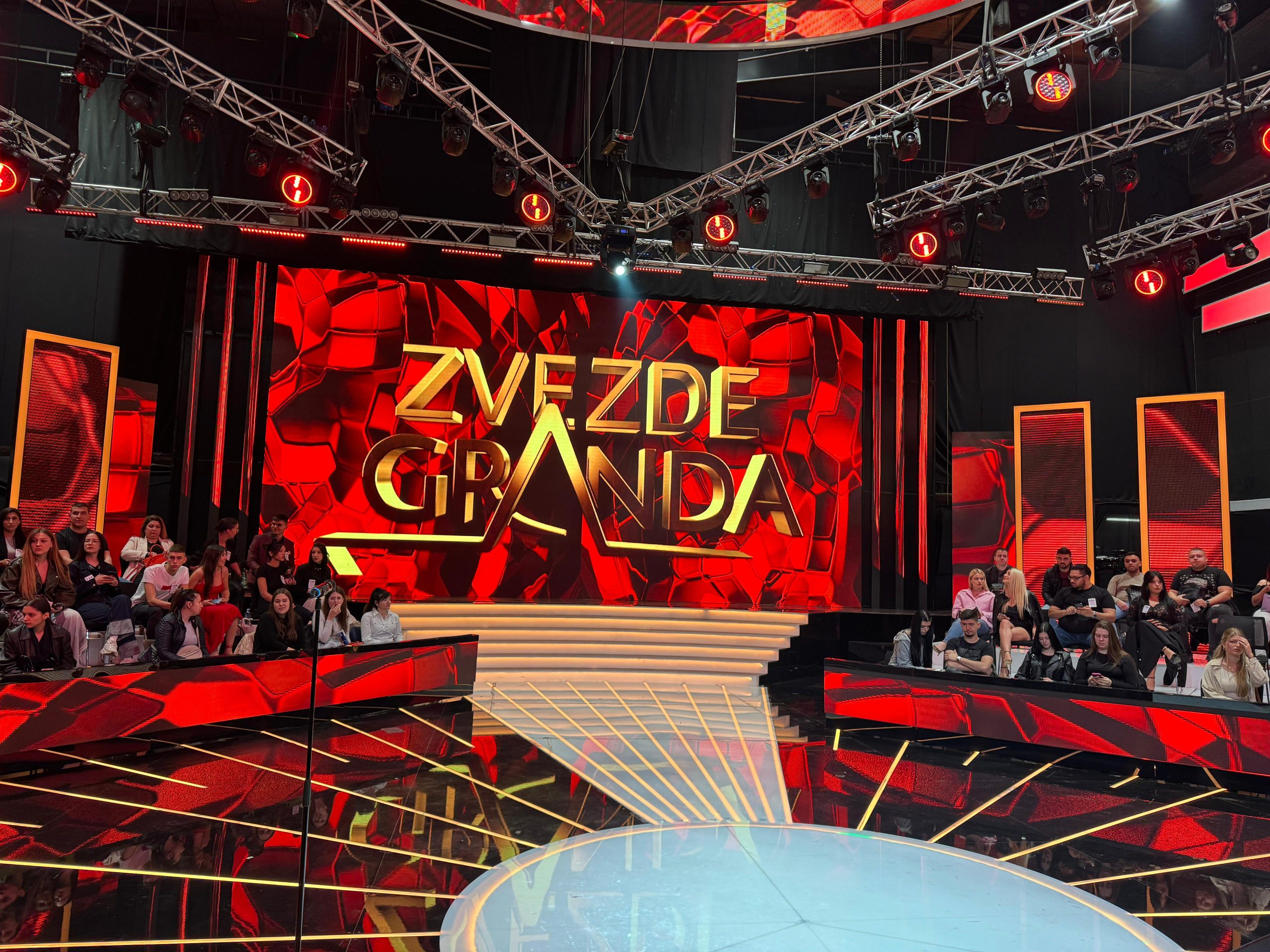 Važno obraćanje direktora Granda na završnoj audiciji za Zvezde Granda (VIDEO) 8 audicija beograd 3