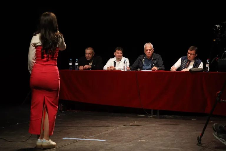 Dvadesetogodišnja takmičarka ponovo na audiciji u Novom Sadu: "Prvi put sam se previše uplašila" VIDEO 8 image 1 13
