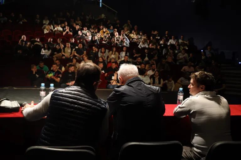 Zavirite na audiciju za Zvezde Granda: Momak razvalio hit Saše Matića, svi aplaudirali VIDEO 5 image 1 6
