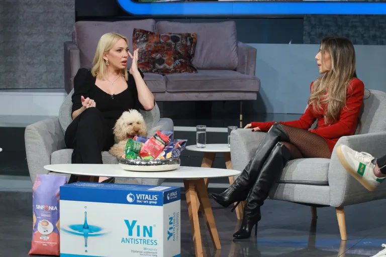 "Nismo imali ni para, ni gde da spavamo" Milica Todorović u suzama zbog majke 8 image 9 8