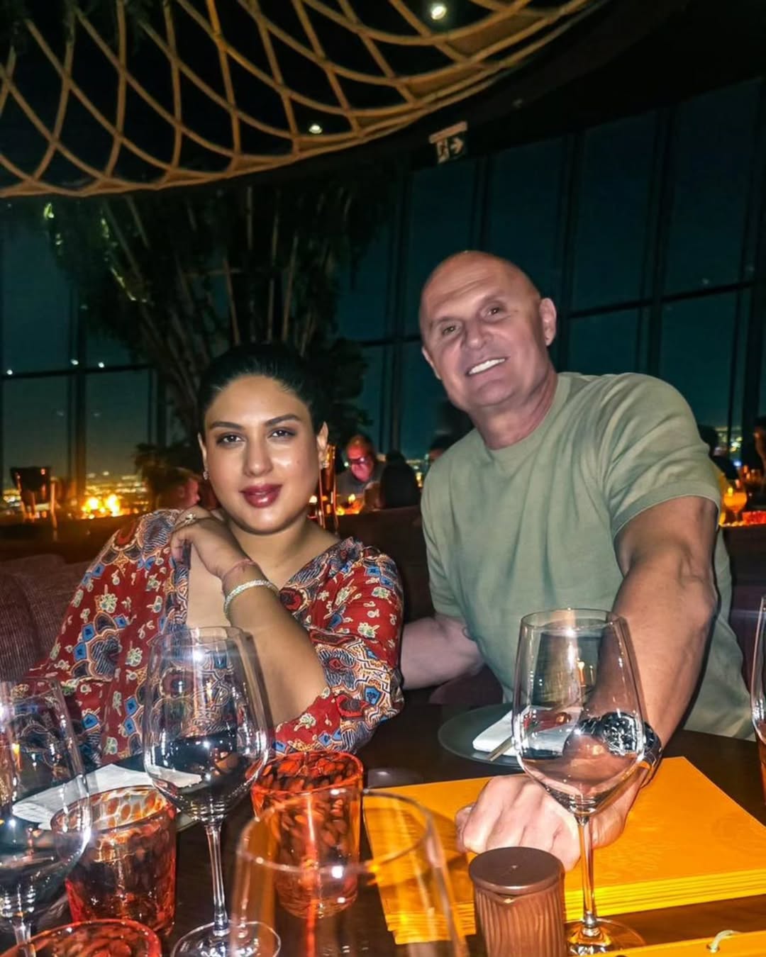 Susret o kom bruji Dubai: Mili u društvu indijske princeze, povod će vas iznenaditi 7 miligram