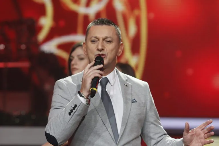 Stiže unuk! Trudna ćerka poznatog pevača: "Usrećila si mi život" 6 sako polumenta i marinko rokvic 768x512 1