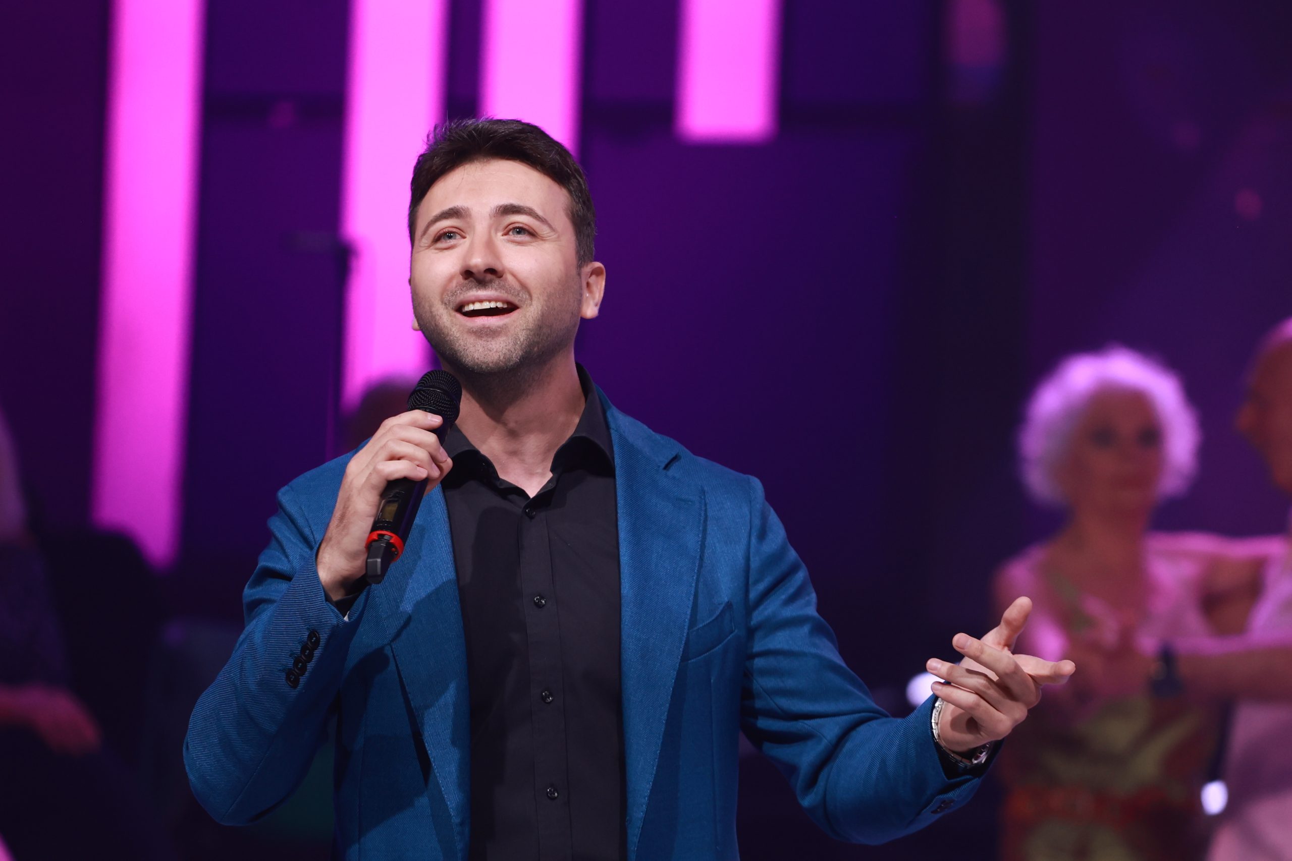 Nakon što je drugi put postao otac, Stefan Petrušić se javno zahvalio supruzi: "Uzela je teret na sebe" VIDEO 5 stefan petrusic 1