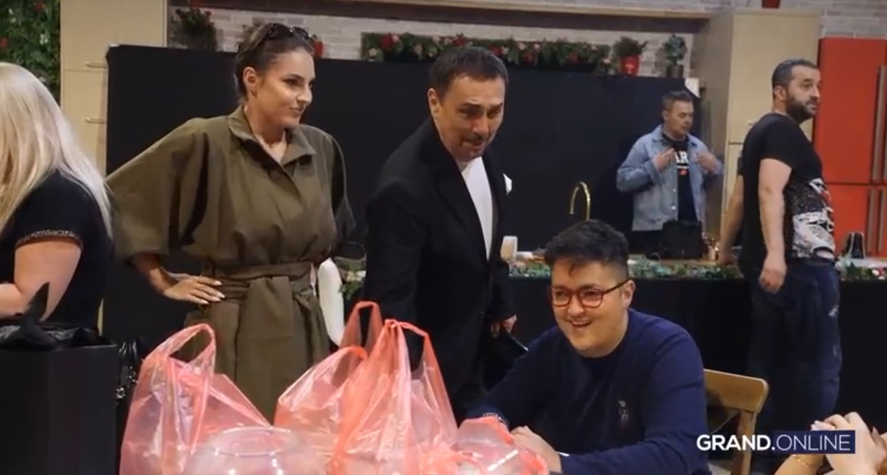 Zavirite iza scene večerašnje emisije "Zvezde Granda", sledi niz iznenađenja VIDEO 8 zg bekstejdz 4