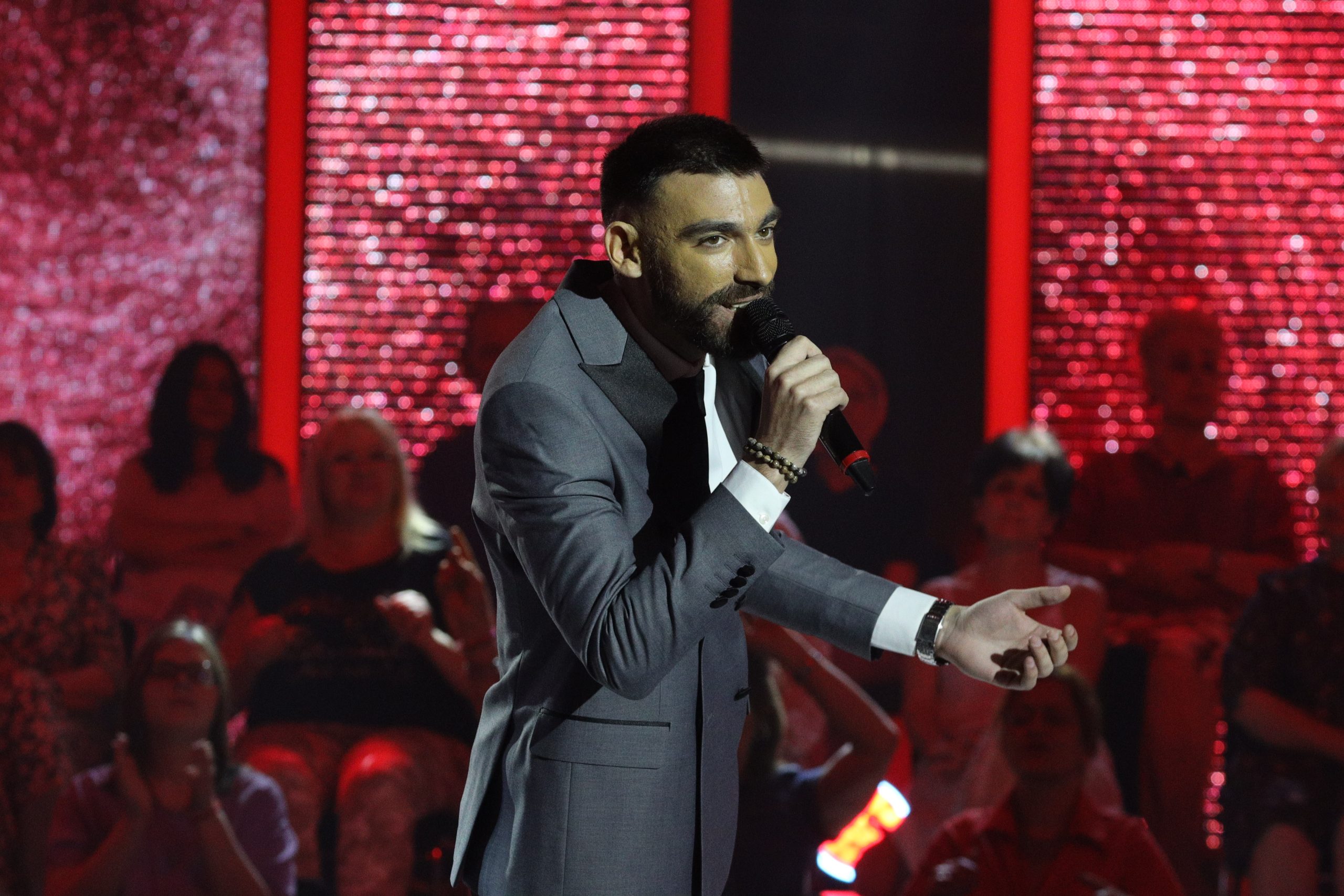 Prvi finalista Deni Ramčević zbog obožavateljki pocrveneo pred kamerama: "Predajem se" VIDEO 7 0A0A1038