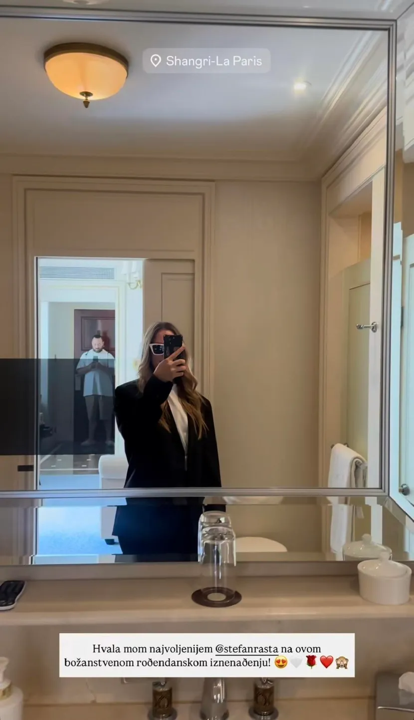 Rasta odveo devojku u Pariz, pa joj priredio iznenađenje za pamćenje 6 4946896767069687689564608068965142087456185n 830x0 1